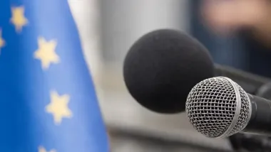 Rzecznik rządu o Grzegorzu Braunie. „Poważne zagrożenie dla polskich interesów”